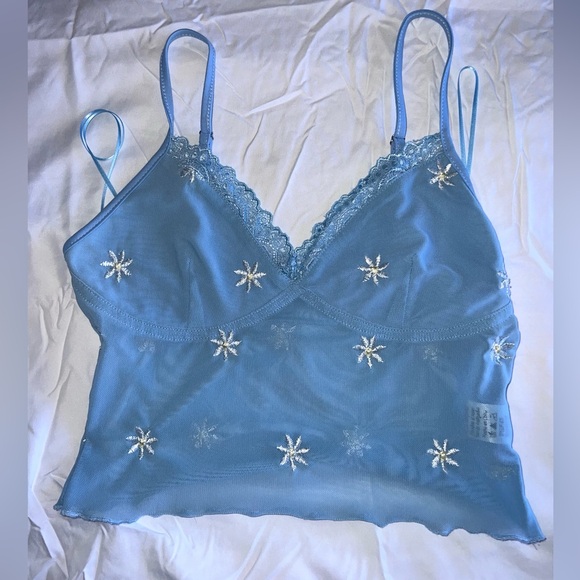 Sheer Top 🌼 - Picture 2 of 5